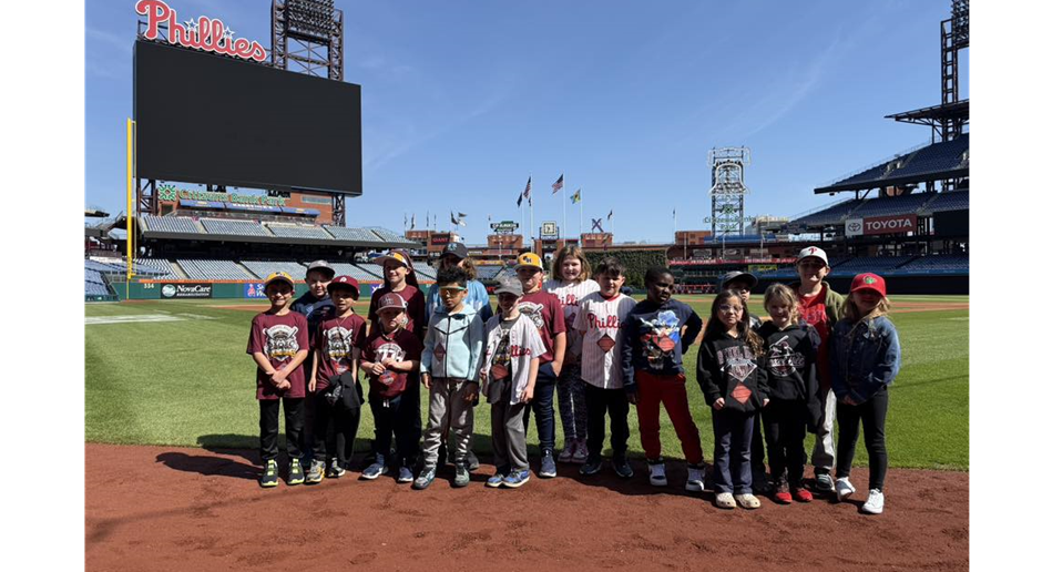 DHLL Tours Citizens Bank Park